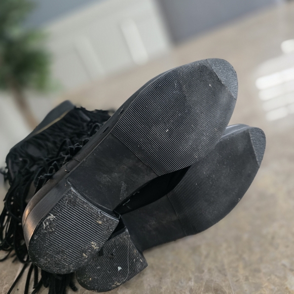 VINTAGE Fringe Black Leather Women's Boots Sz 8 - Picture 4 of 5